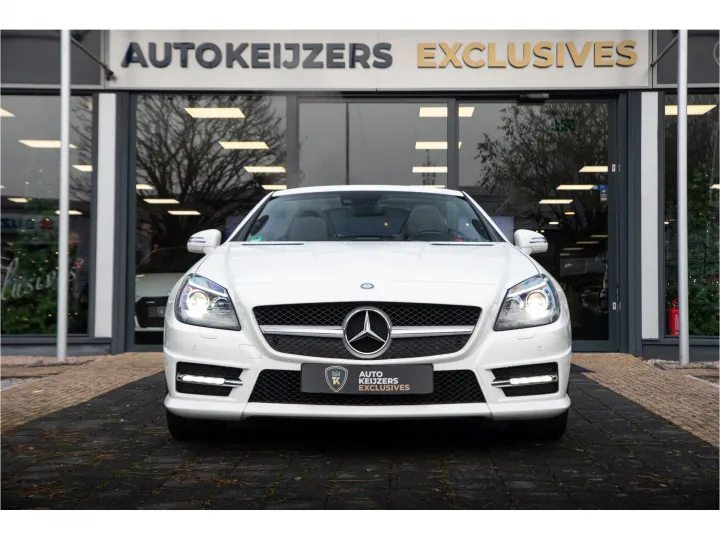 Mercedes-Benz SLK 200 AMG  Image 2