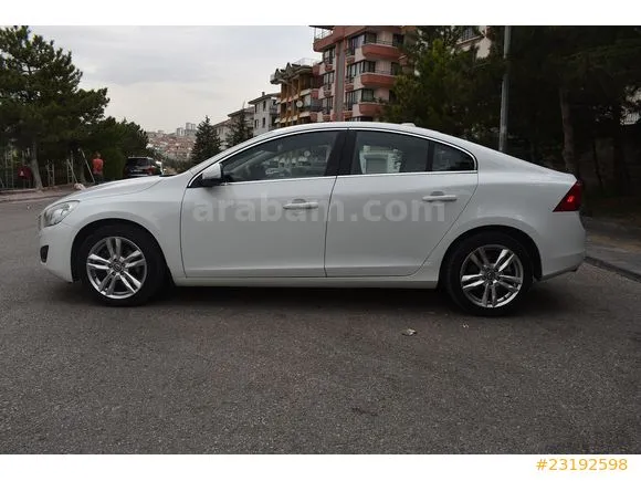 Volvo S60 1.6 D Premium Image 3